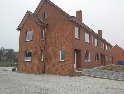                                         Hoekwoning te huur in Diepenbeek, € 1.020
